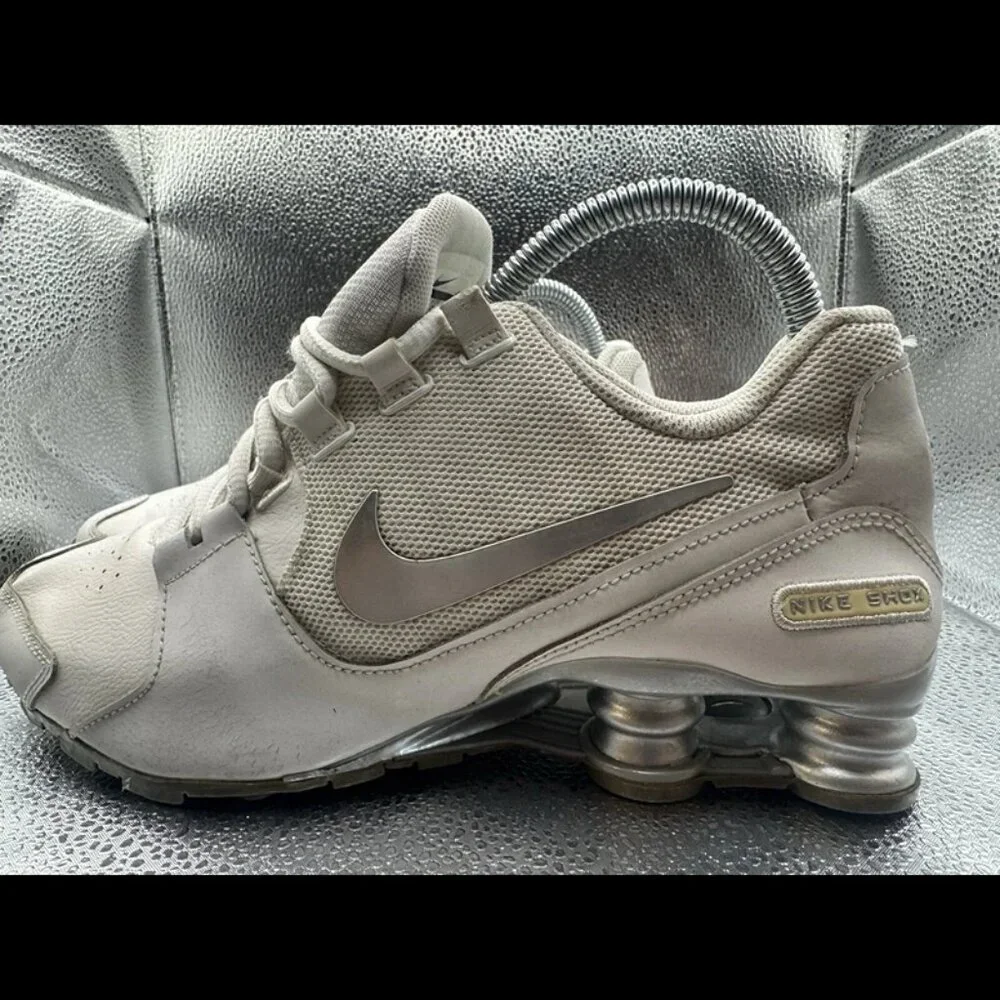 RARE 🚀 Size 7Y Nike Shox Avenue (GS) Shoes White Silver 848112-100 Youth‎ - Picture 8 of 11